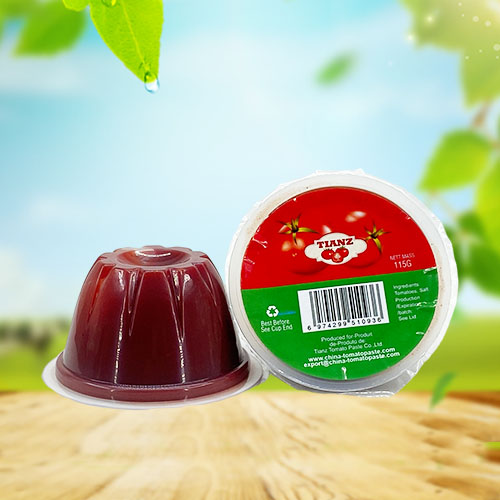 Becher/Schale Tomatenmark